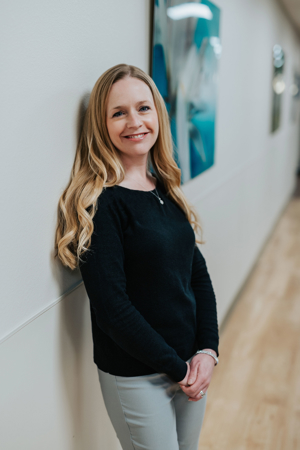 Lisa  Ball Photo