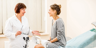 woman with female doctor